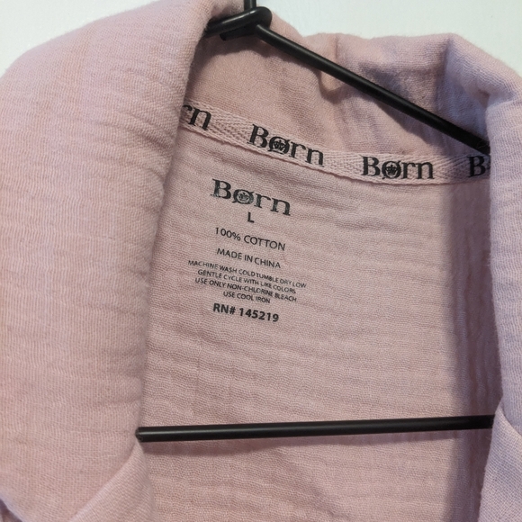 Born button down sleep shirt - Picture 3 of 3